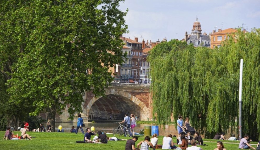 Saint - Cyprien Toulouse